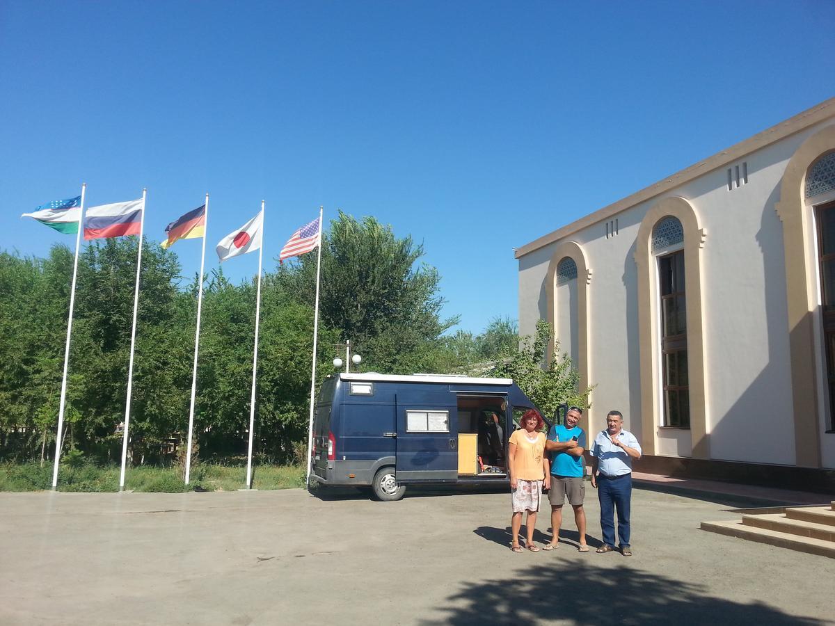 Shokhjakhon Parvoz 希瓦 外观 照片
